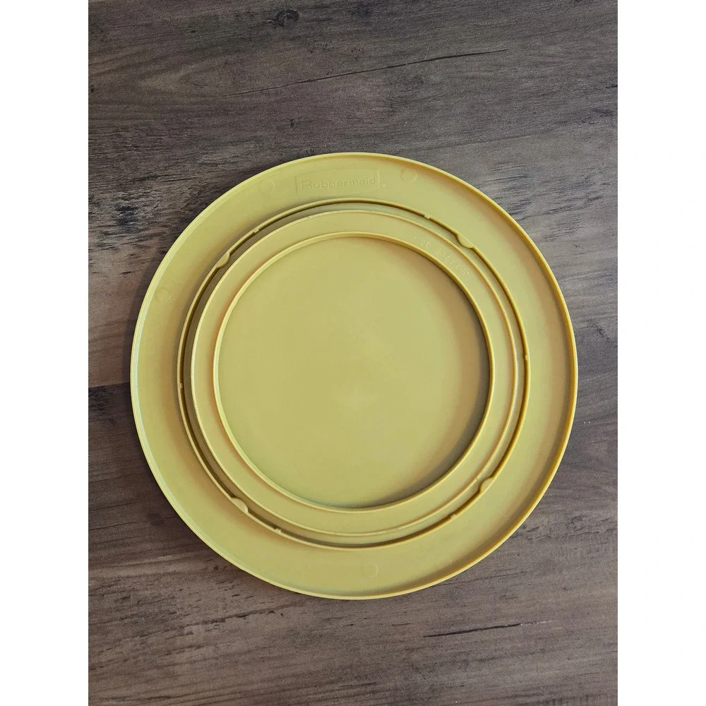 Vintage Rubbermaid Harvest Yellow Single Layer Lazy Susan Turntable Round 10.5